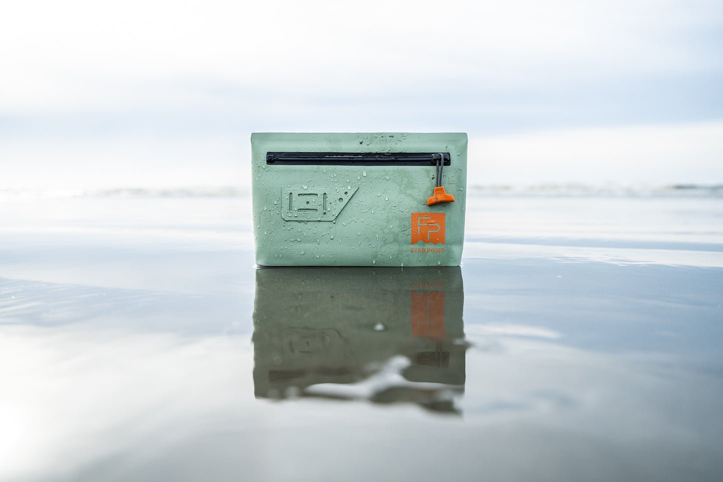 Thunderhead® Submersible Pouch